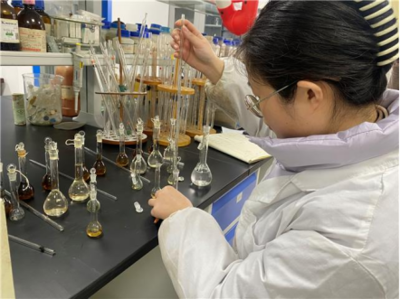 解碼溫江民企“專(zhuān)精特新”⑥ | 乾坤動(dòng)物醫(yī)藥 從飼料廠到動(dòng)保先鋒，用創(chuàng)新生物飼料守護(hù)“放心肉”